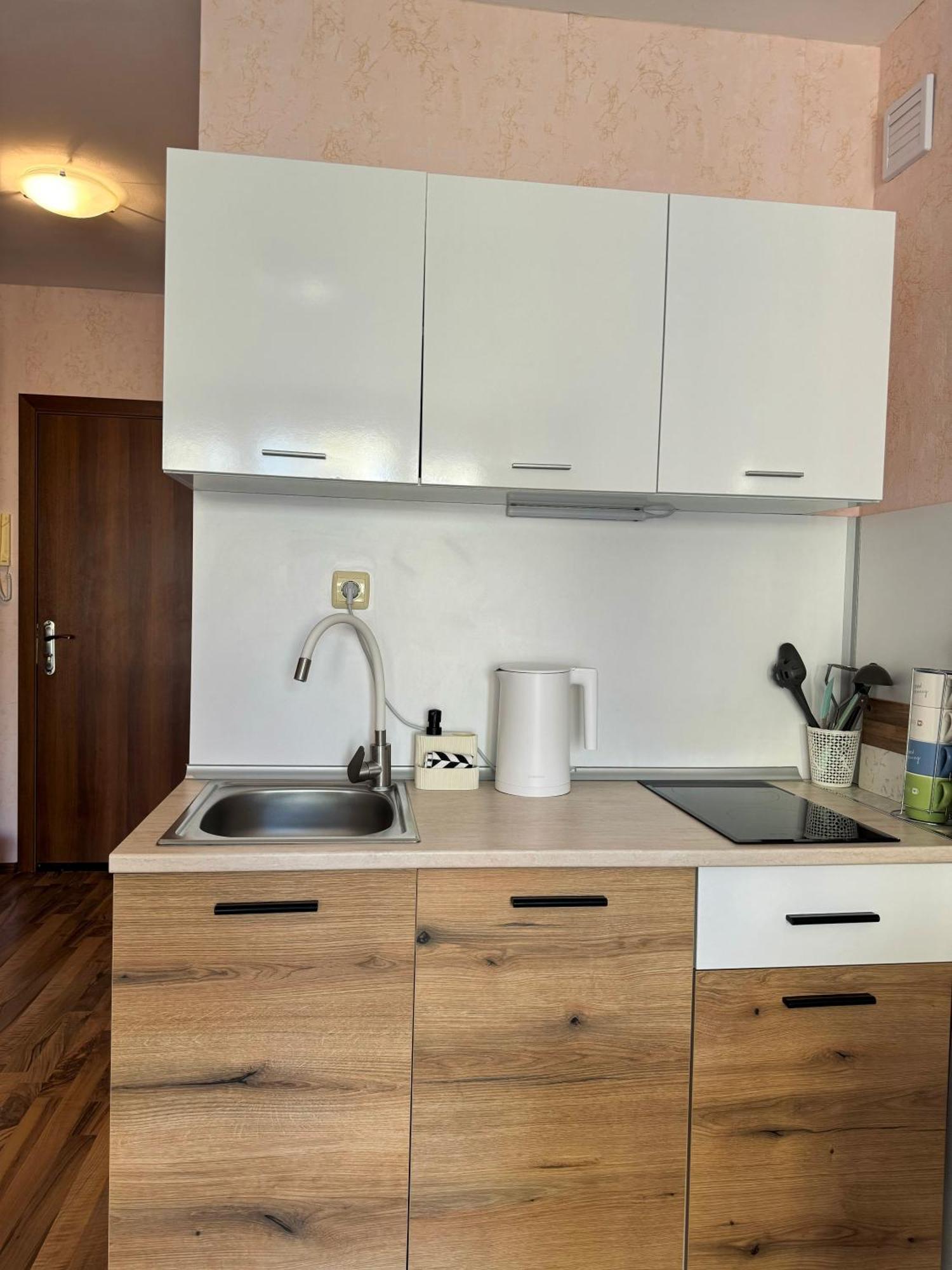 Студия Sea Breeze Sveti Vlas Exterior photo